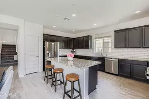 14253 W Buckskin Trl, Surprise, AZ 85387 - Photo 8