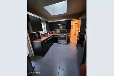 22 E 15th Street E, Tempe, AZ 85281 - Photo 36