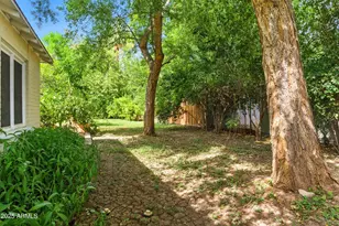 22 E 15th Street E, Tempe, AZ 85281 - Photo 80