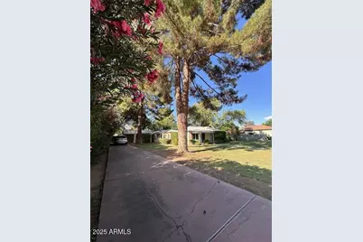 22 E 15th Street E, Tempe, AZ 85281 - Photo 20