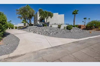17306 E Niblick Way, Fountain Hills, AZ 85268 - Photo 2