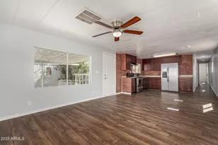 19401 N 7th St, Phoenix, AZ 85024 - Photo 8