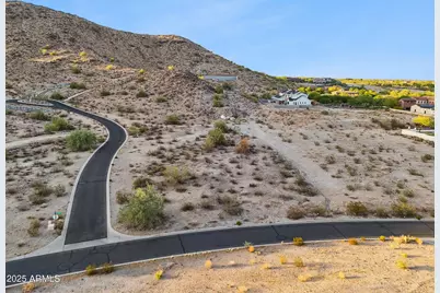 3249 W Highlands Drive, Buckeye, AZ 85396 - Photo 8
