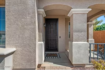 62 W Hackberry Avenue, San Tan Valley, AZ 85140 - Photo 8