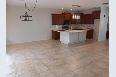 3947 W Roundabout Circle, Chandler, AZ 85226 - Photo 12