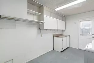 9525 W Cedar Hill Cir, Sun City, AZ 85351 - Photo 32