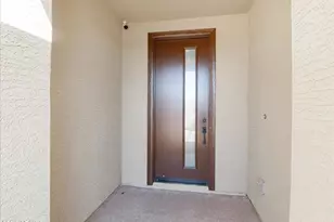 5863 N 86th Ln, Glendale, AZ 85305 - Photo 4