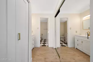 8238 E Keim Dr, Scottsdale, AZ 85250 - Photo 14