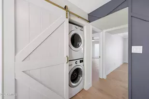 8238 E Keim Dr, Scottsdale, AZ 85250 - Photo 12