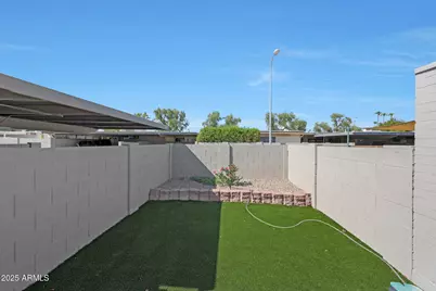 8238 E Keim Drive, Scottsdale, AZ 85250 - Photo 30