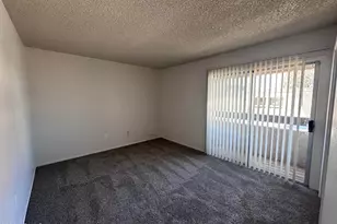2690 N 43rd Ave, Phoenix, AZ 85009 - Photo 18