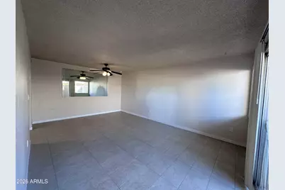 2690 N 43rd Avenue #Apt C, Phoenix, AZ 85009 - Photo 2