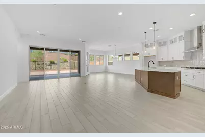 32450 N 134th Lane, Peoria, AZ 85383 - Photo 2