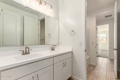 5353 W Las Palmaritas Drive, Glendale, AZ 85302 - Photo 28