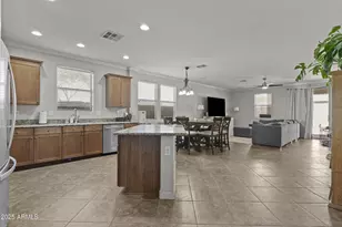 11852 W Via Montoya Ct, Sun City, AZ 85373 - Photo 8