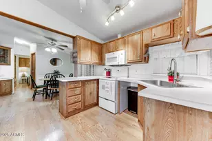 17200 W Bell Rd, Surprise, AZ 85374 - Photo 16