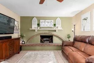 815 E Coral Gables Dr, Phoenix, AZ 85022 - Photo 36