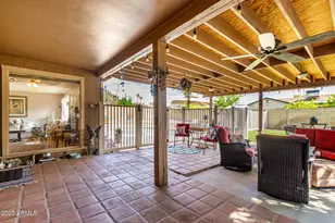 815 E Coral Gables Dr, Phoenix, AZ 85022 - Photo 40