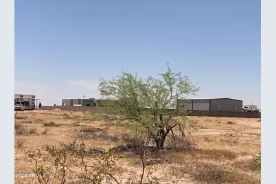 0 W Lowden 4 Road #-, Wittmann, AZ 85361 - Photo 4