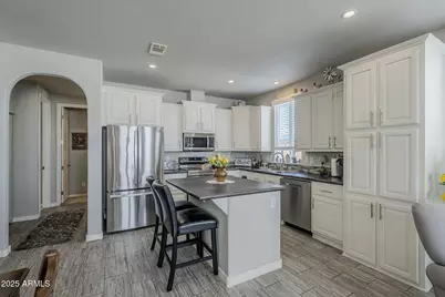 650 N Hawes Road #3215, Mesa, AZ 85207 - Photo 12