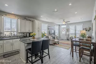 650 N Hawes Rd, Mesa, AZ 85207 - Photo 16