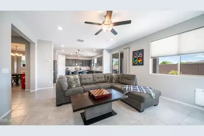 22477 N 95th Drive, Peoria, AZ 85383 - Photo 8