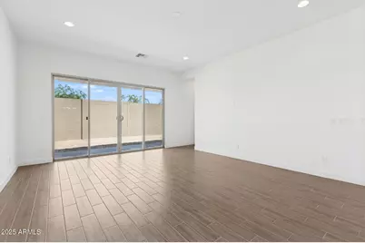 19432 W San Juan Avenue, Litchfield Park, AZ 85340 - Photo 2