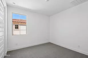 21505 E Sparrow Dr, Queen Creek, AZ 85142 - Photo 32