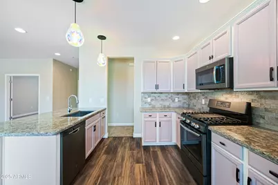 2425 W Bronco Butte Trail #2008, Phoenix, AZ 85085 - Photo 8