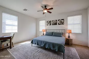 8186 W Colcord Canyon Rd, Phoenix, AZ 85043 - Photo 14