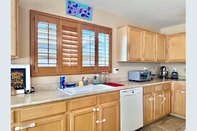 2513 N 109th Avenue, Avondale, AZ 85392 - Photo 10