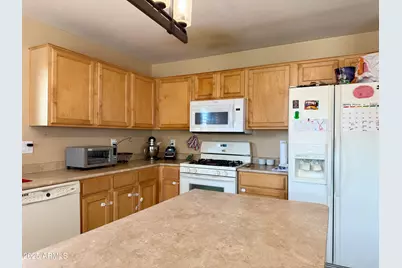 2513 N 109th Avenue, Avondale, AZ 85392 - Photo 8