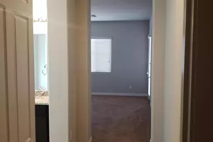 8552 W Midway Ave, Glendale, AZ 85305 - Photo 12