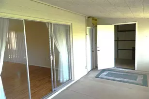 10916 W Peoria Ave, Sun City, AZ 85351 - Photo 18