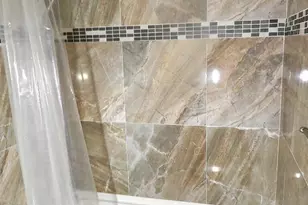 10916 W Peoria Ave, Sun City, AZ 85351 - Photo 6