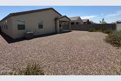 2534 W Chanute Pass, Phoenix, AZ 85041 - Photo 16