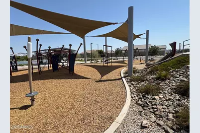 2534 W Chanute Pass, Phoenix, AZ 85041 - Photo 22