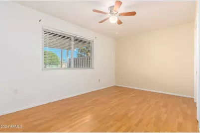 10908 W Peoria Avenue, Sun City, AZ 85351 - Photo 18