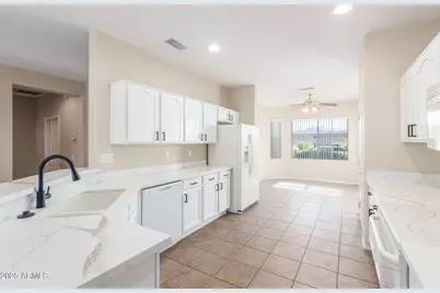 16639 W Bajada Trail, Surprise, AZ 85387 - Photo 4