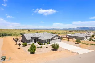 6757 E Vaquero Circle, Hereford, AZ 85615 - Photo 2