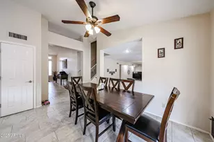 5745 W Mariposa Grande Ln, Glendale, AZ 85310 - Photo 10