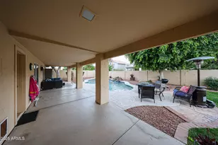 5745 W Mariposa Grande Ln, Glendale, AZ 85310 - Photo 42