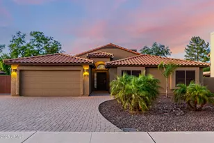 1976 E Buena Vista, Tempe, AZ 85284 - Photo 1