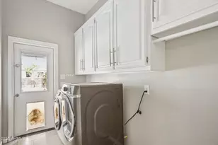 702 W Why Worry Ln, Phoenix, AZ 85021 - Photo 16