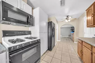 3221 W Sells Dr, Phoenix, AZ 85017 - Photo 24