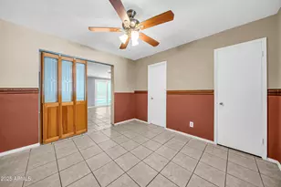 3221 W Sells Dr, Phoenix, AZ 85017 - Photo 30