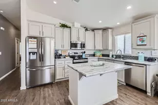 650 N Hawes Road N, Mesa, AZ 85207 - Photo 4