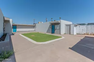 4332 N 27th St, Phoenix, AZ 85016 - Photo 12