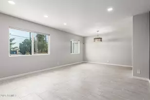 3336 E Earll Dr, Phoenix, AZ 85018 - Photo 4