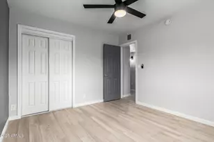 3336 E Earll Dr, Phoenix, AZ 85018 - Photo 30